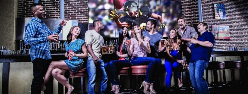 Public House | Luxor Hotel & Casino