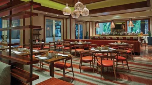 Veranda | Four Seasons Hotel Las Vegas